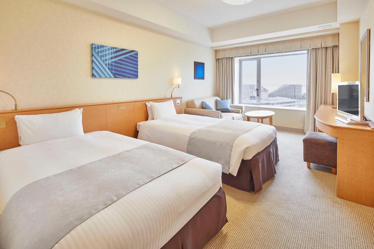 Hotel Emion Tokyo Bay Urayasu Exterior photo